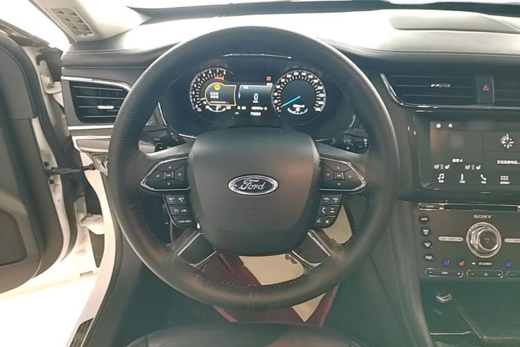 Used Ford Taurus 2018 EcoBoost 245 Premier Edition China V Standard Steering Wheel