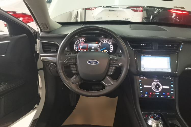 Used Ford Taurus 2018 EcoBoost 245 Premier Edition China V Standard Steering Wheel