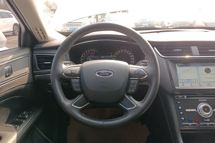 Used Ford Taurus 2018 EcoBoost 245 Premier Edition China V Standard Steering Wheel