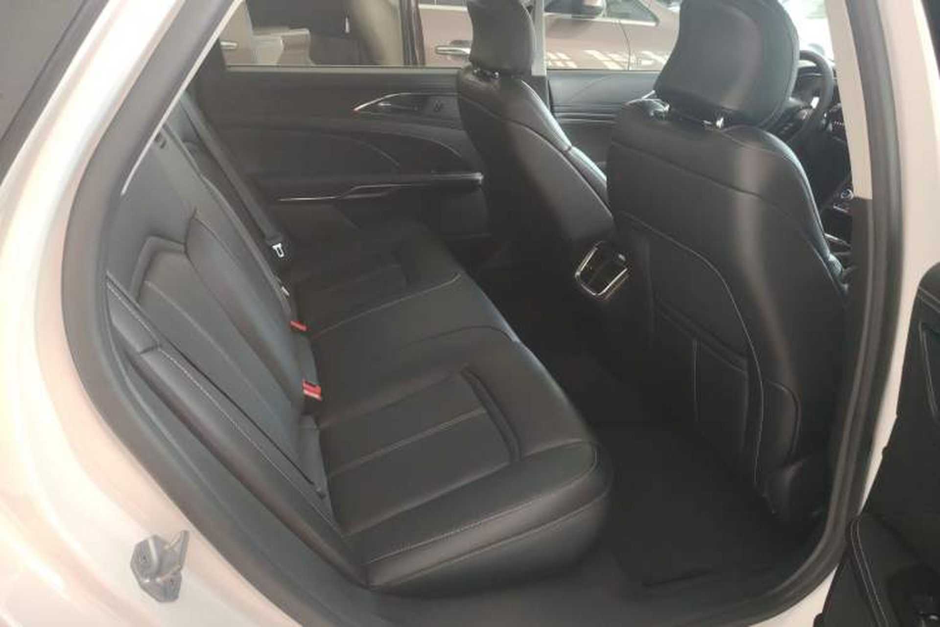 Used Ford Taurus 2018 EcoBoost 245 Fashion Edition China VI Standard Trunk