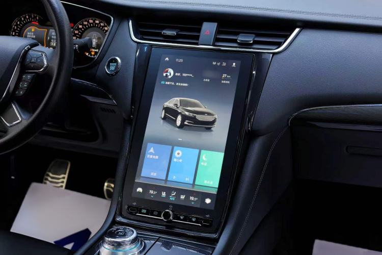 Used Ford Taurus 2019 EcoBoost 245 Premium Edition Audio And AC Panel