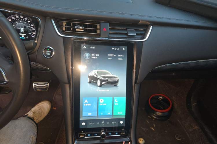 Used Ford Taurus 2019 EcoBoost 245 Premium Edition Audio And AC Panel