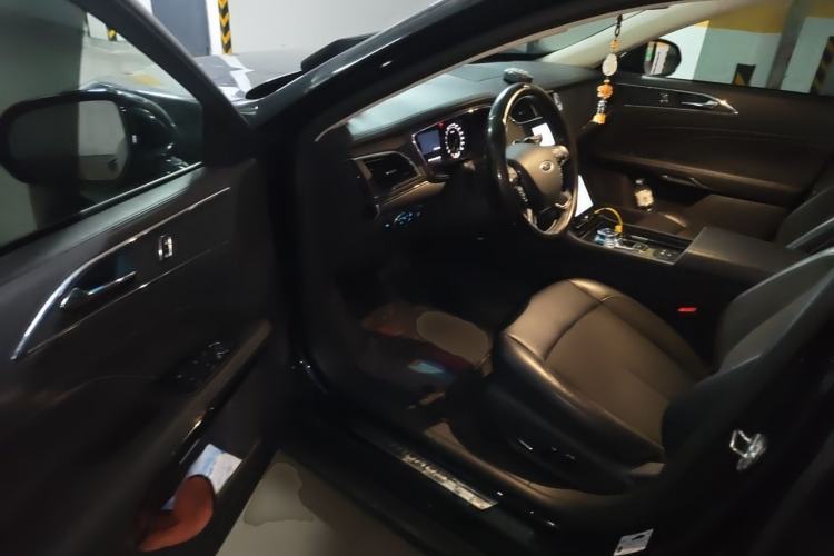 Used Ford Taurus 2019 EcoBoost 245 Comfort Edition Driver Seat