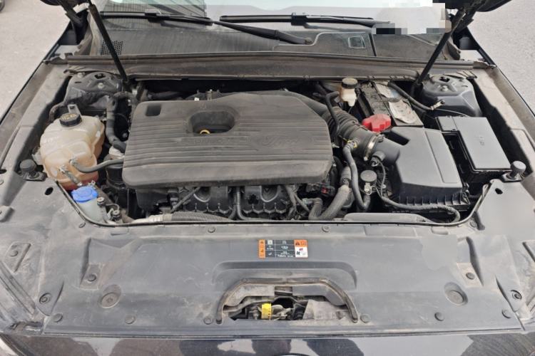 Used Ford Taurus 2019 EcoBoost 245 Premium Edition Engine Bay