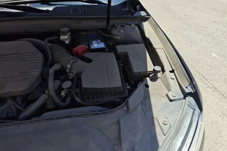 Used Ford Taurus 2019 EcoBoost 245 Premium Edition Engine Bay Left