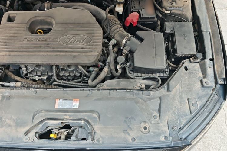 Used Ford Taurus 2019 EcoBoost 245 Comfort Edition Engine Bay Left
