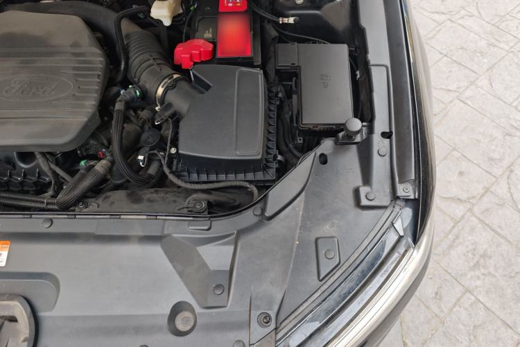 Used Ford Taurus 2019 EcoBoost 245 Premium Edition Engine Bay Left