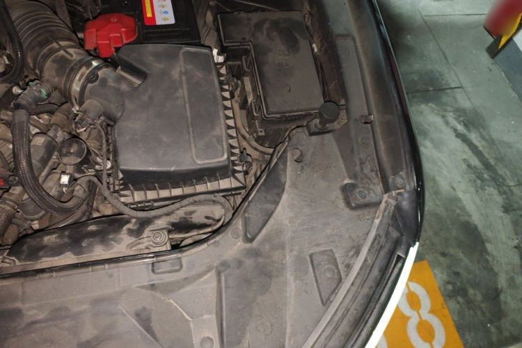 Used Ford Taurus 2019 EcoBoost 245 Comfort Edition Engine Bay Left