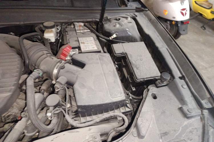 Used Ford Taurus 2019 EcoBoost 245 Comfort Edition Engine Bay Left