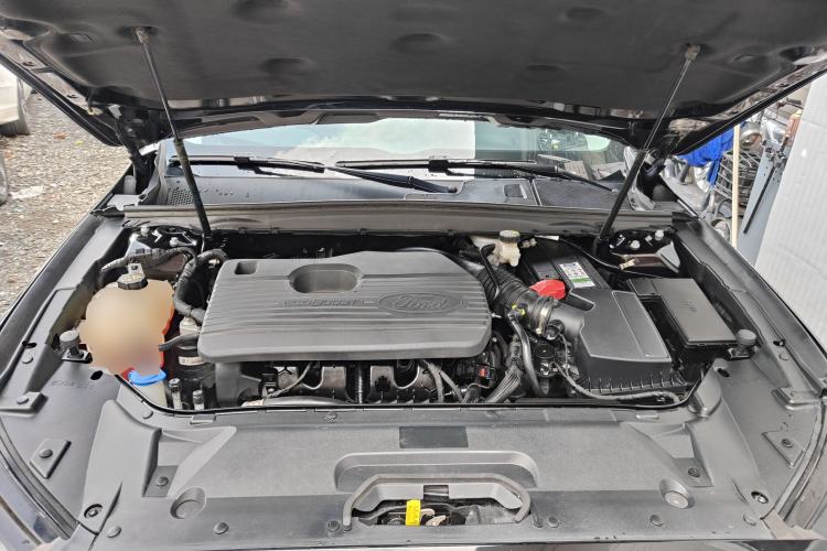 Used Ford Taurus 2019 EcoBoost 245 Premium Edition Engine Bay
