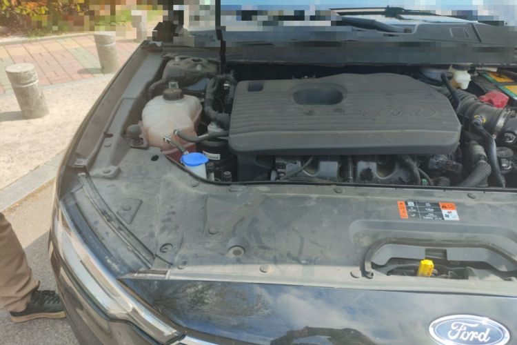 Used Ford Taurus 2019 EcoBoost 245 Premium Edition Engine Bay Right