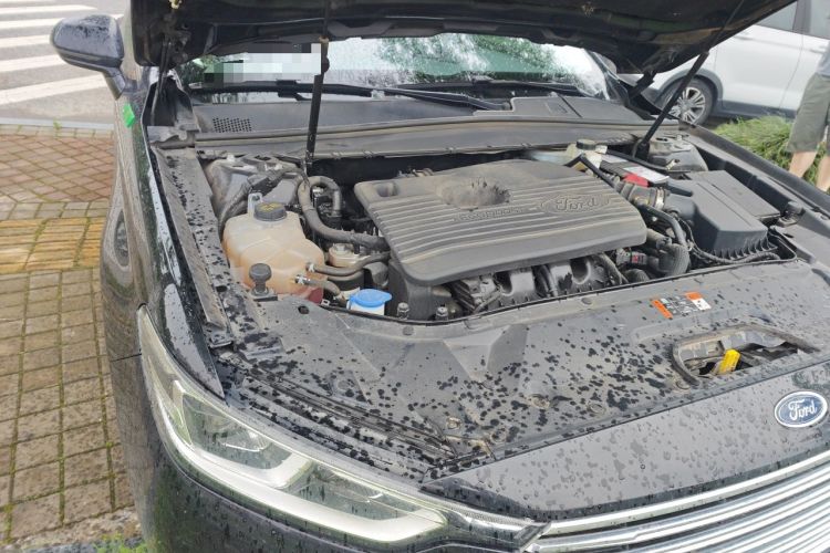 Used Ford Taurus 2019 EcoBoost 245 Premium Edition Engine Bay Right