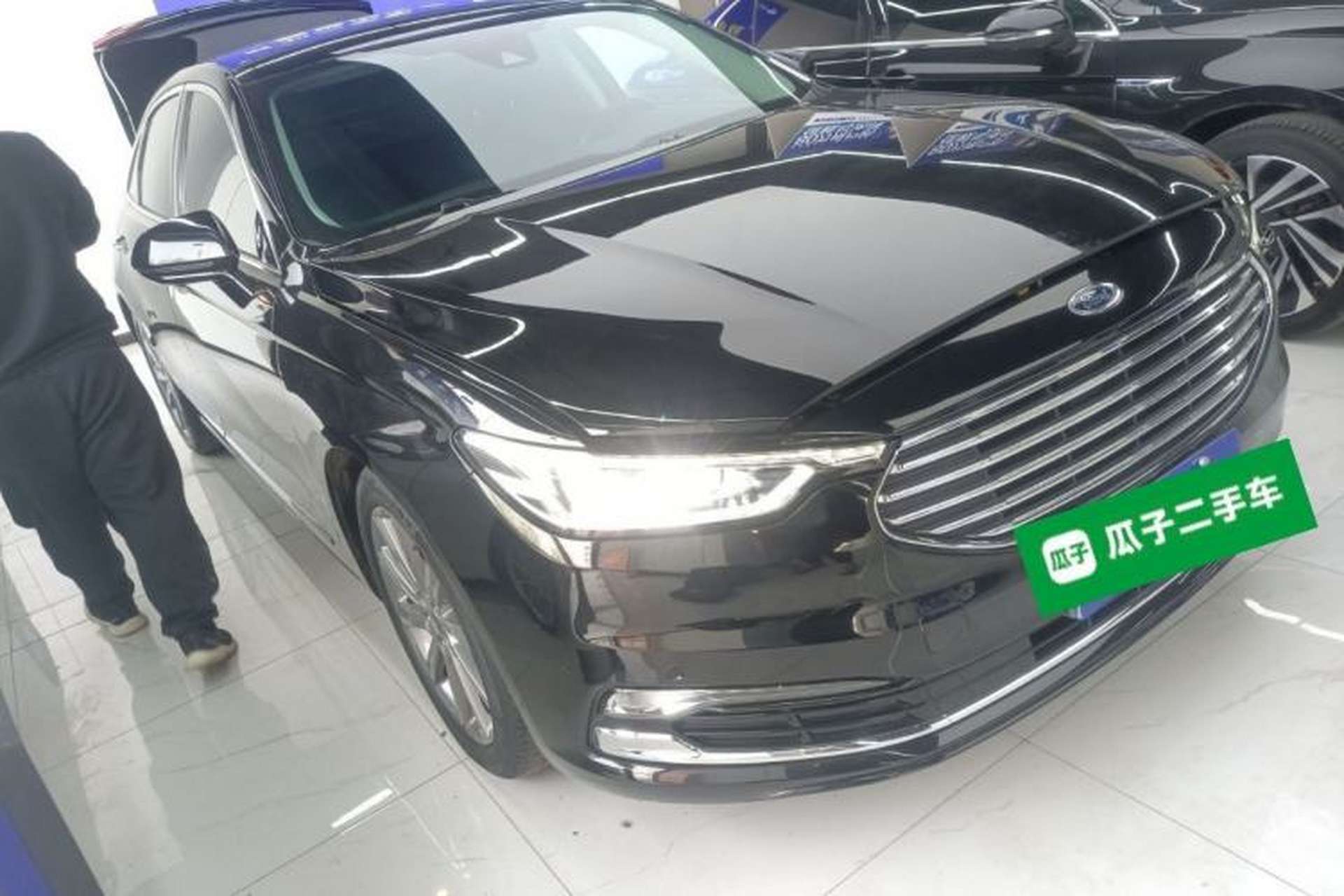 Used Ford Taurus 2019 EcoBoost 245 Premium Edition Exterior 1