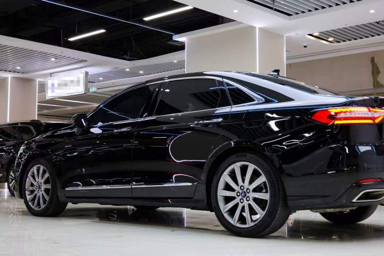 Used Ford Taurus 2019 EcoBoost 245 Premium Edition Exterior 11