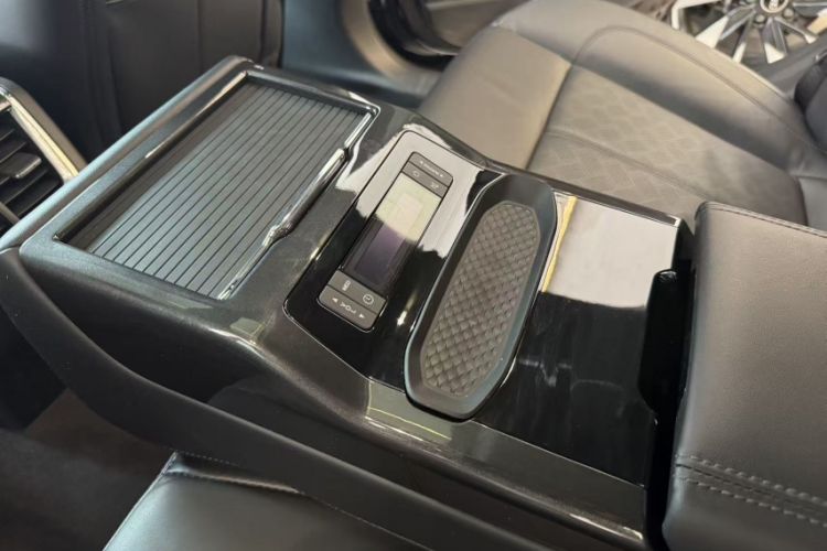 Used Ford Taurus 2019 EcoBoost 245 Premium Edition Exterior 12