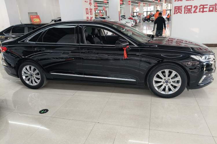 Used Ford Taurus 2019 EcoBoost 245 Comfort Edition Exterior 2