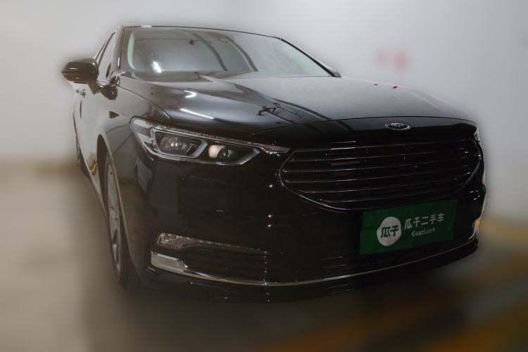 Used Ford Taurus 2019 EcoBoost 245 Premium Edition Exterior 2