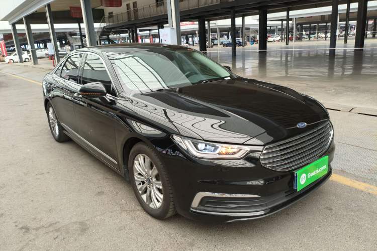 Used Ford Taurus 2019 EcoBoost 245 Comfort Edition Exterior 2