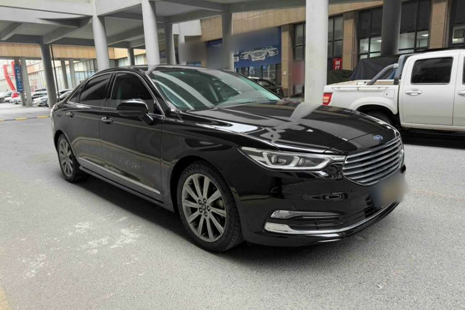 Used Ford Taurus 2019 EcoBoost 245 Premium Edition Exterior 2