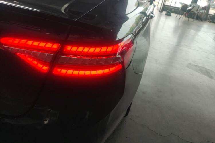 Used Ford Taurus 2019 EcoBoost 245 Premium Edition Exterior 3