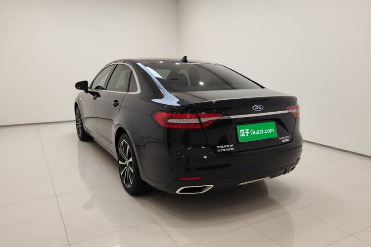 Used Ford Taurus 2019 EcoBoost 245 Premium Edition Exterior 3