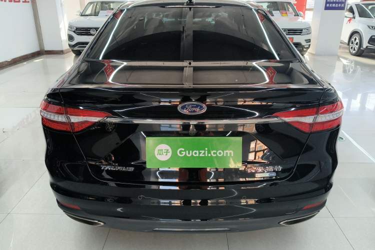 Used Ford Taurus 2019 EcoBoost 245 Comfort Edition Exterior 4