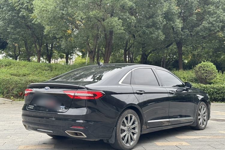 Used Ford Taurus 2019 EcoBoost 245 Premium Edition Exterior 4