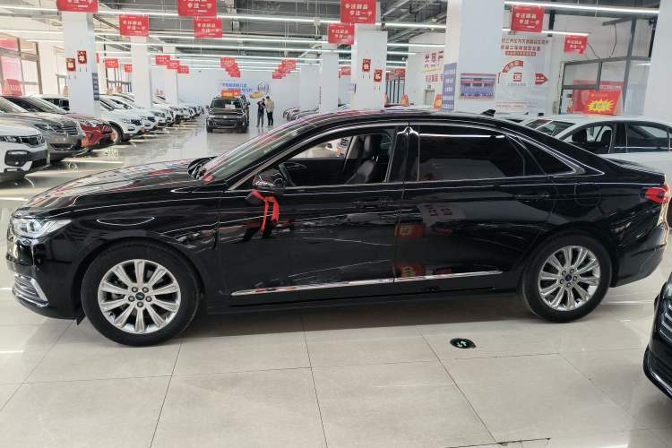 Used Ford Taurus 2019 EcoBoost 245 Comfort Edition Exterior 5
