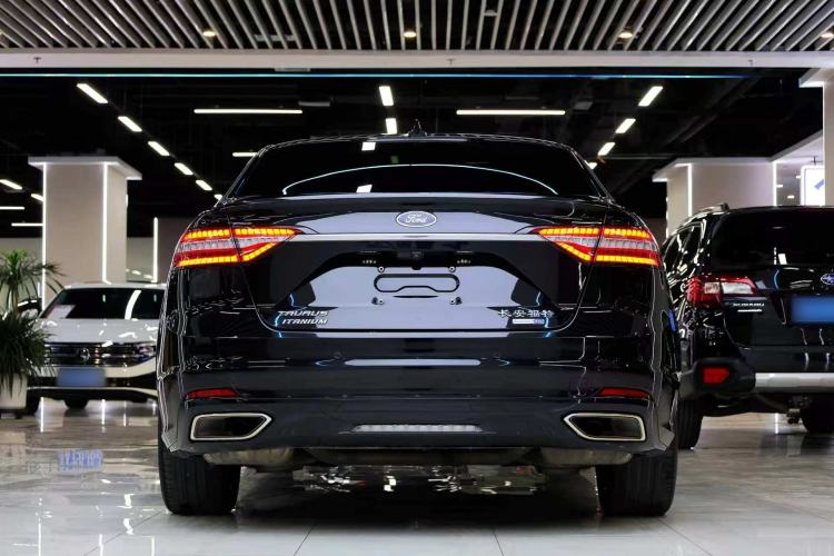 Used Ford Taurus 2019 EcoBoost 245 Premium Edition Exterior 5