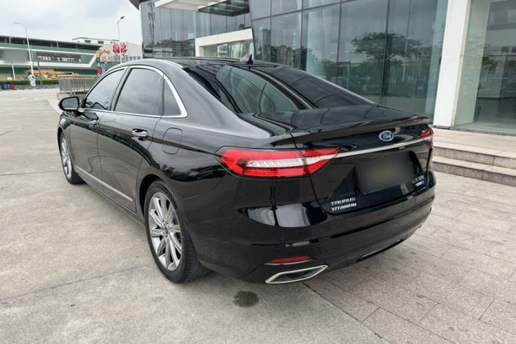 Used Ford Taurus 2019 EcoBoost 245 Premium Edition Exterior 5