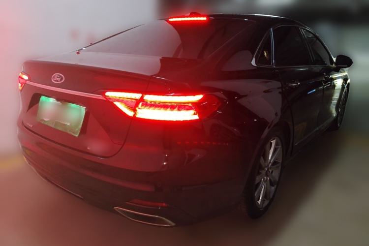 Used Ford Taurus 2019 EcoBoost 245 Premium Edition Exterior 5