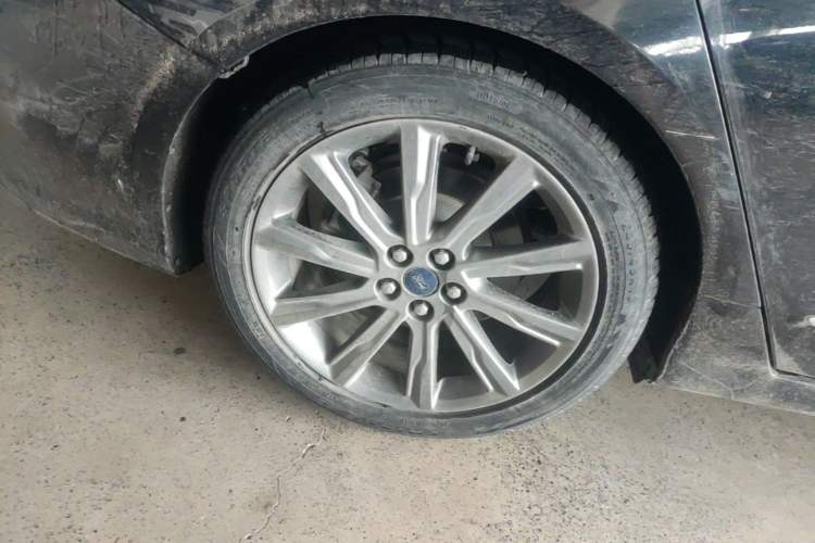 Used Ford Taurus 2019 EcoBoost 245 Premium Edition Exterior 5