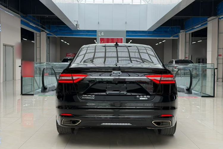 Used Ford Taurus 2019 EcoBoost 245 Premium Edition Exterior 5