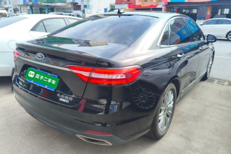 Used Ford Taurus 2019 EcoBoost 245 Comfort Edition Exterior 5