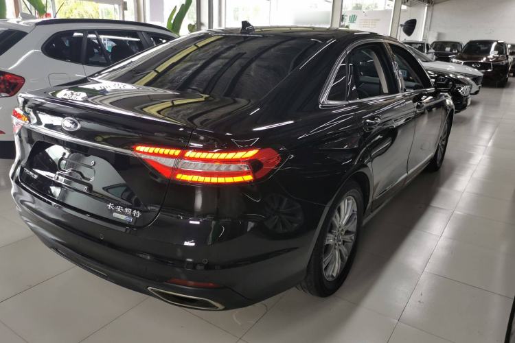 Used Ford Taurus 2019 EcoBoost 245 Comfort Edition Exterior 5
