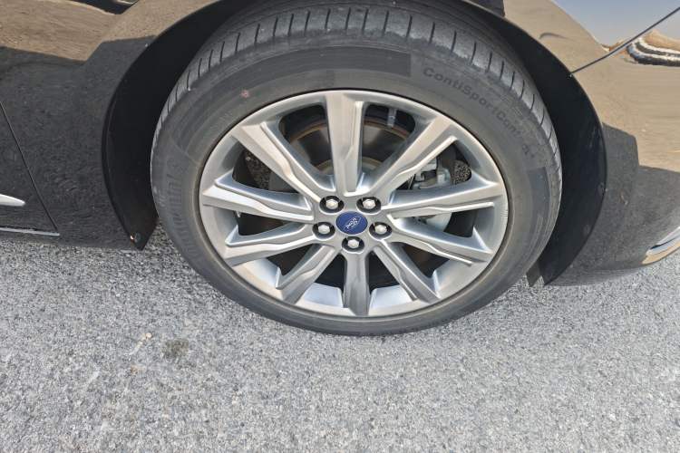 Used Ford Taurus 2019 EcoBoost 245 Premium Edition Exterior 7
