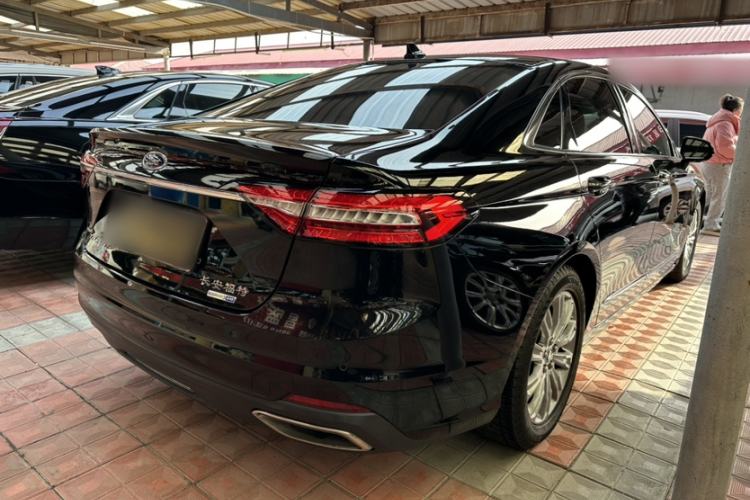 Used Ford Taurus 2019 EcoBoost 245 Comfort Edition Exterior 7