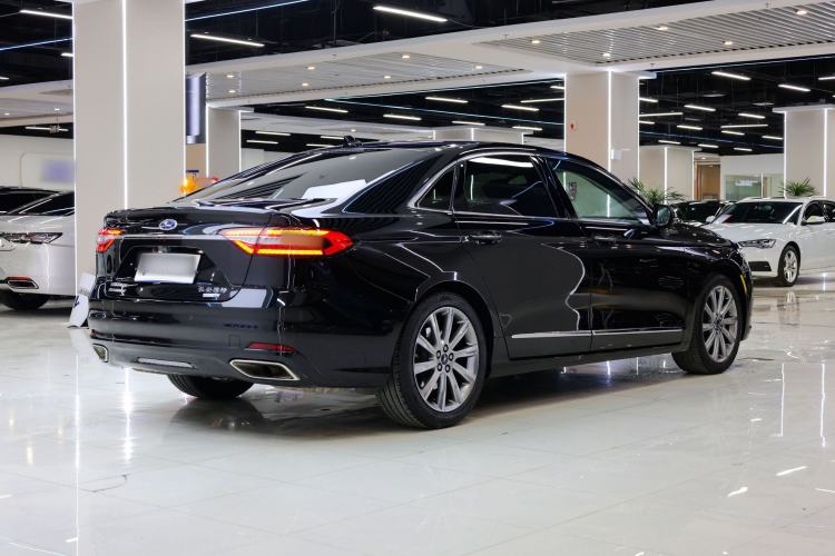 Used Ford Taurus 2019 EcoBoost 245 Premium Edition Exterior 9