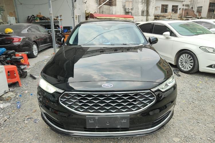 Used Ford Taurus 2019 EcoBoost 245 Premium Edition Front