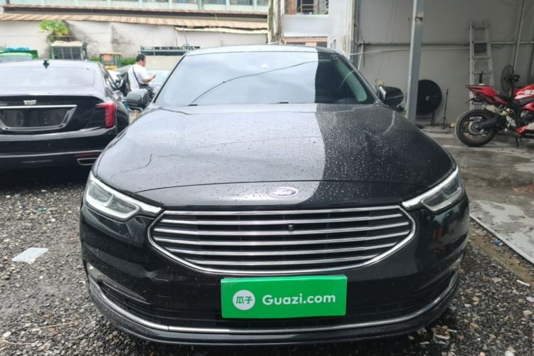 Used Ford Taurus 2019 EcoBoost 245 Premium Edition Front
