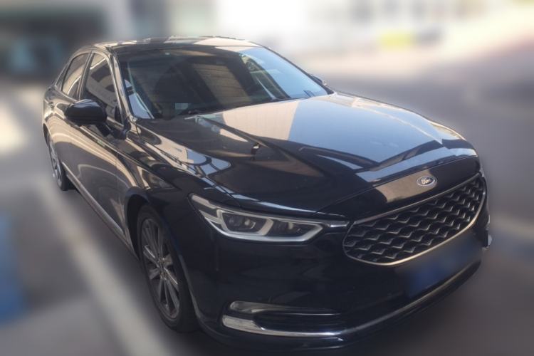 Used Ford Taurus 2019 EcoBoost 245 Premium Edition Front Right 45 Deg