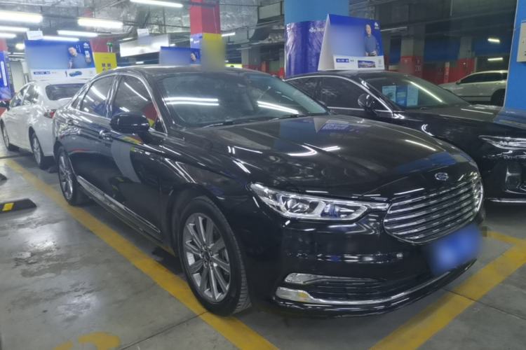 Used Ford Taurus 2019 EcoBoost 245 Premium Edition Front Right 45 Deg