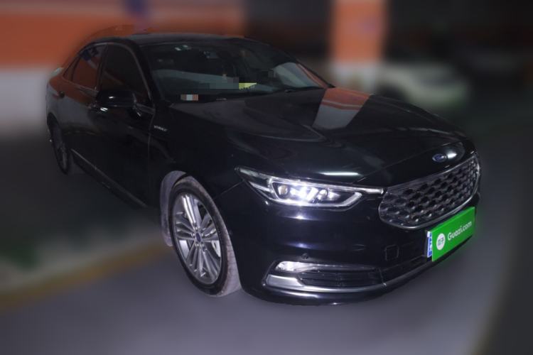 Used Ford Taurus 2019 EcoBoost 245 Vignale Deluxe Edition Front Right 45 Deg