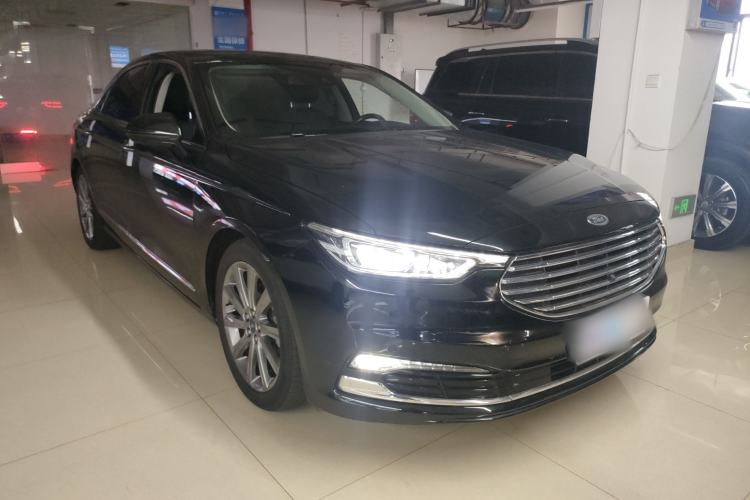 Used Ford Taurus 2019 EcoBoost 245 Premium Edition Front Right 45 Deg