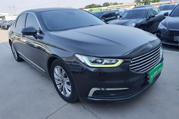 Used Ford Taurus 2019 EcoBoost 245 Comfort Edition Front Right 45 Deg