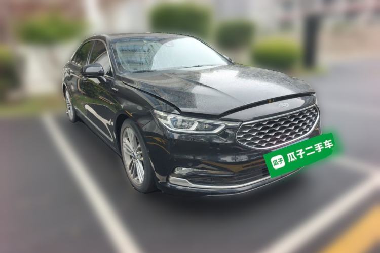 Used Ford Taurus 2019 EcoBoost 245 Vignale Deluxe Edition Front Right 45 Deg