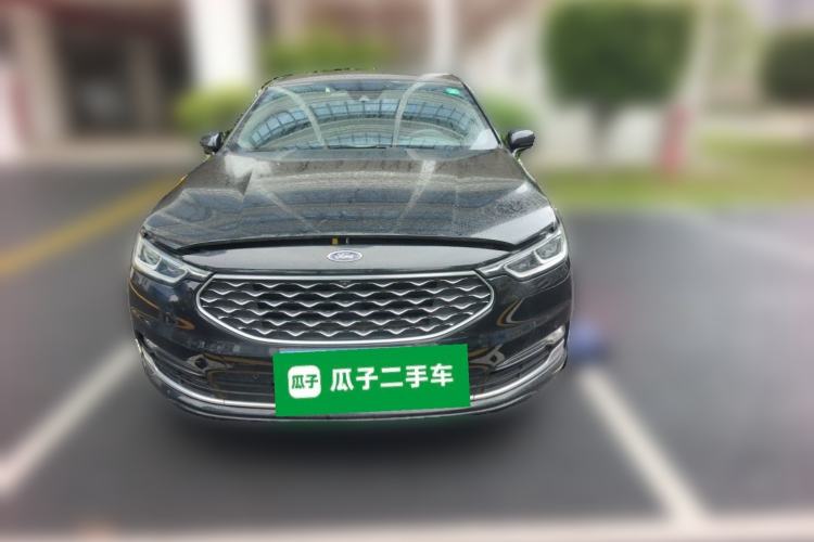 Used Ford Taurus 2019 EcoBoost 245 Vignale Deluxe Edition Front