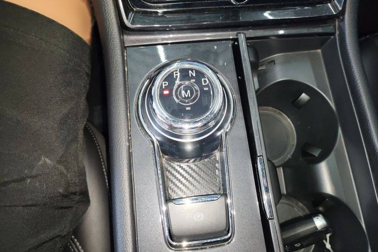 Used Ford Taurus 2019 EcoBoost 245 Premium Edition Gear Lever