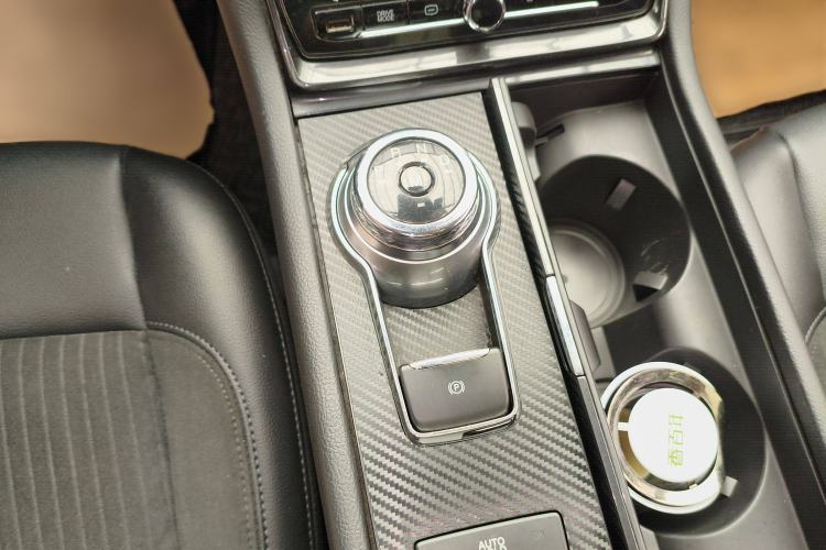 Used Ford Taurus 2019 EcoBoost 245 Comfort Edition Gear Lever