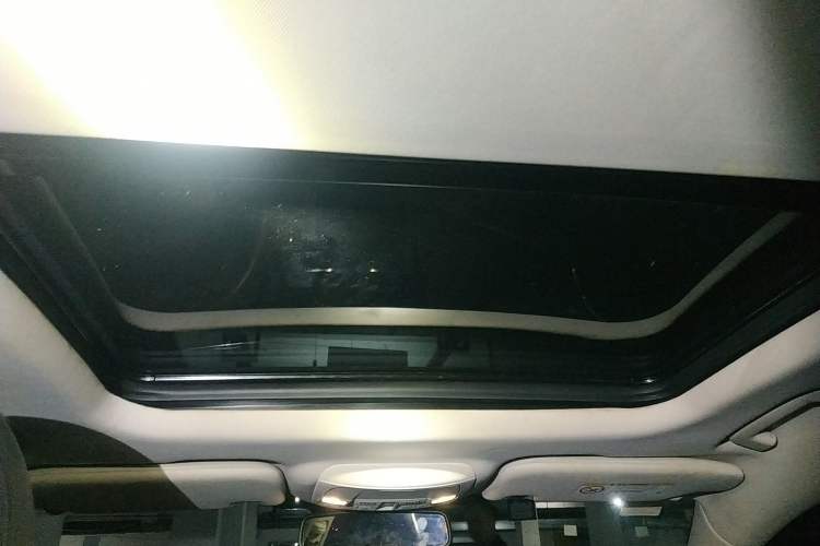 Used Ford Taurus 2019 EcoBoost 245 Premium Edition Headliner